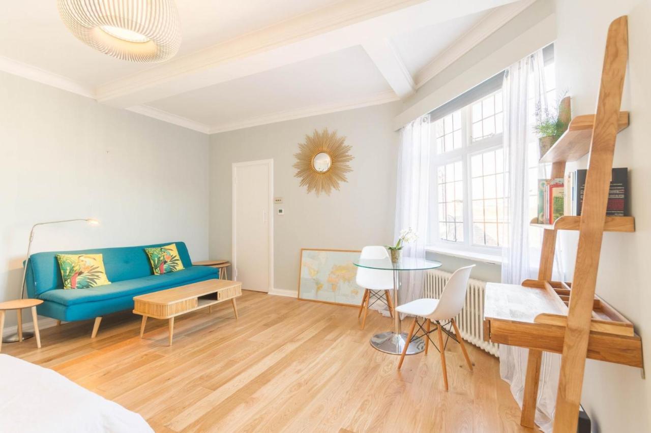 Chic 1 Bed Flat In Popular Bloomsbury * Londra